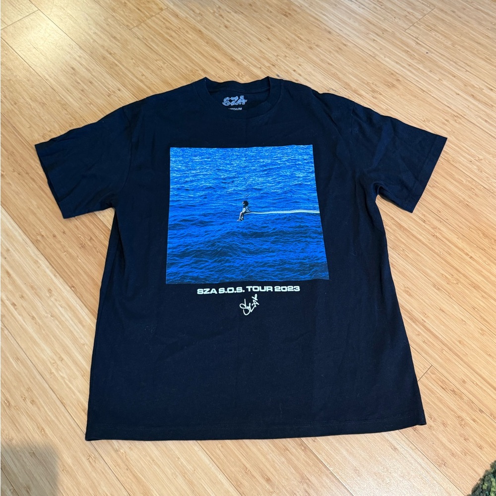 SZA S.O.S Tour T-Shirt